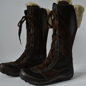 Merrell Brown Lace Up Boots with Cream Fur